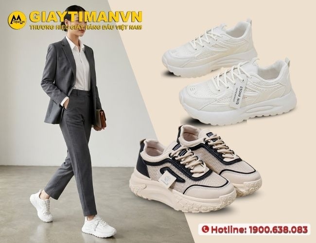 Kết hợp giày thể thao năng động cùng vest nữ