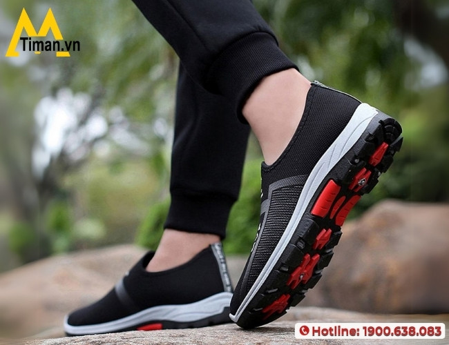 Kết hợp trang phục với giày sneaker nam lười style lịch lãm