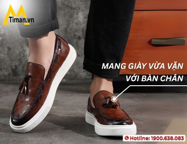 Phái mạnh nên chọn đúng kích cỡ giày nam lười vừa vặn
