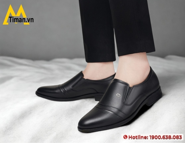  Tự tin lịch thiệp khi kết hợp trang phục với giày nam lịch lãm