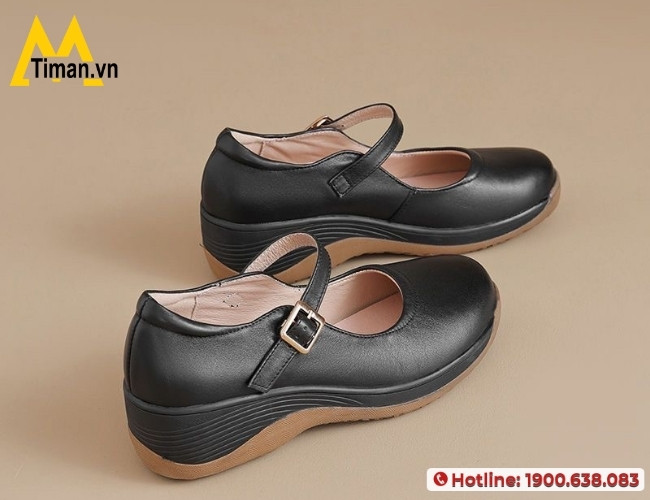 Chọn mua giày nữ đen cao cấp tại thương hiệu Timan