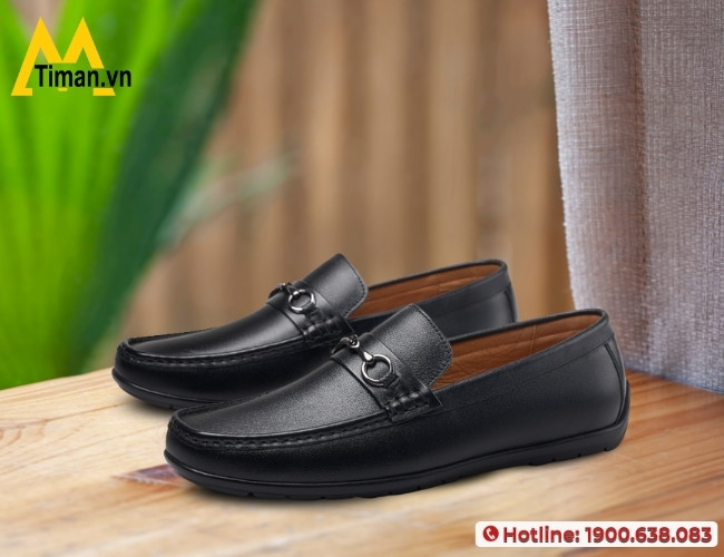 Giày nam đế bằng cao cấp giúp người dùng an tâm khi di chuyển