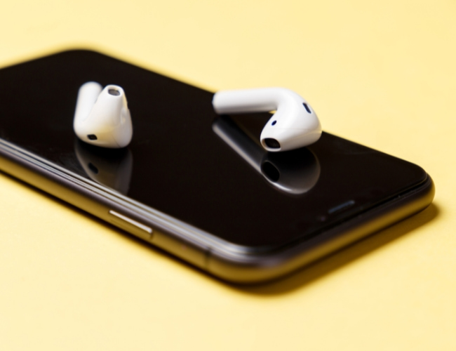 Cách kết nối tai nghe Bluetooth với smartphone