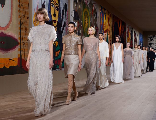 Dior dẫn đầu về thời trang
